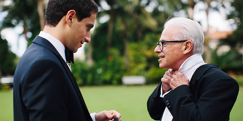 What are some of the duties of a groom's parents?