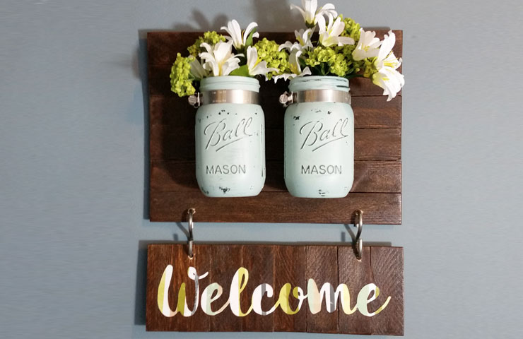 welcome sign with key holder