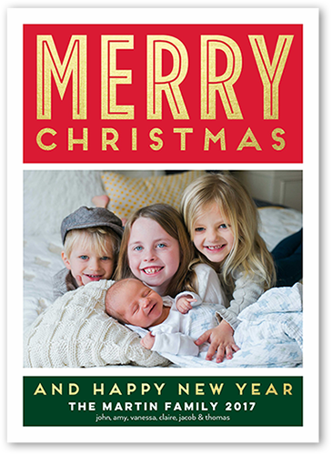 beaitiful red photo christmas card with family