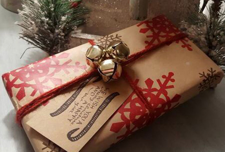 gift wrapping idea with bells