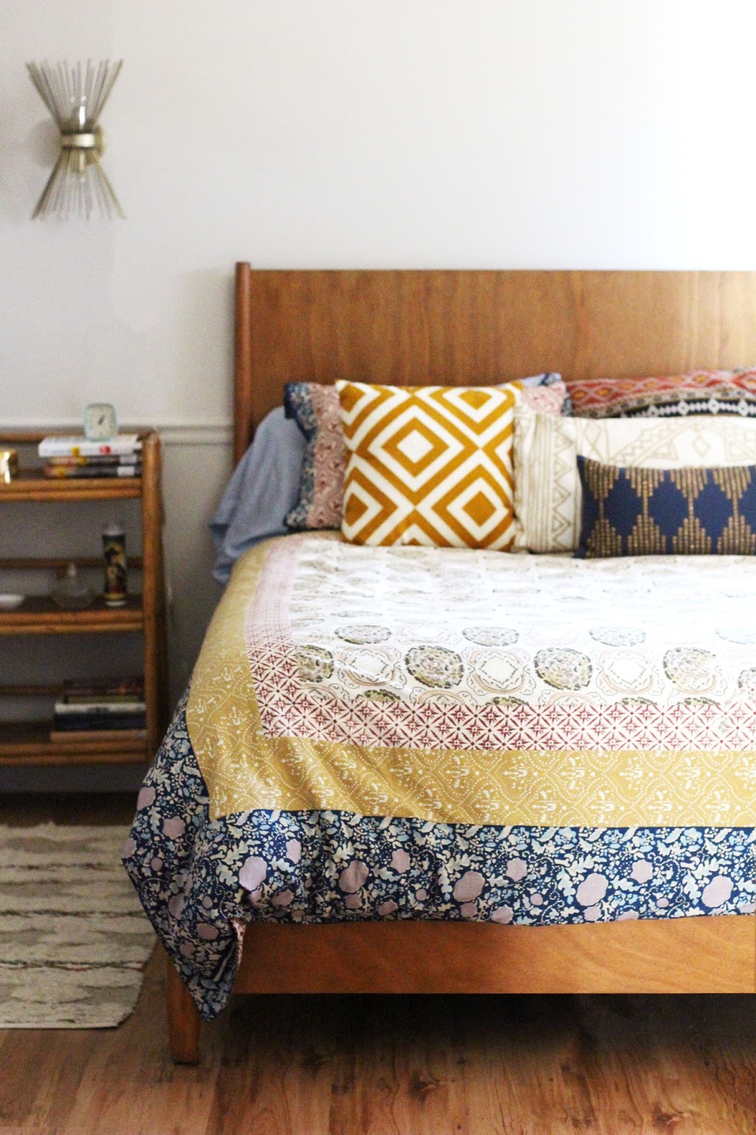 80 Ways To Decorate A Small Bedroom Shutterfly