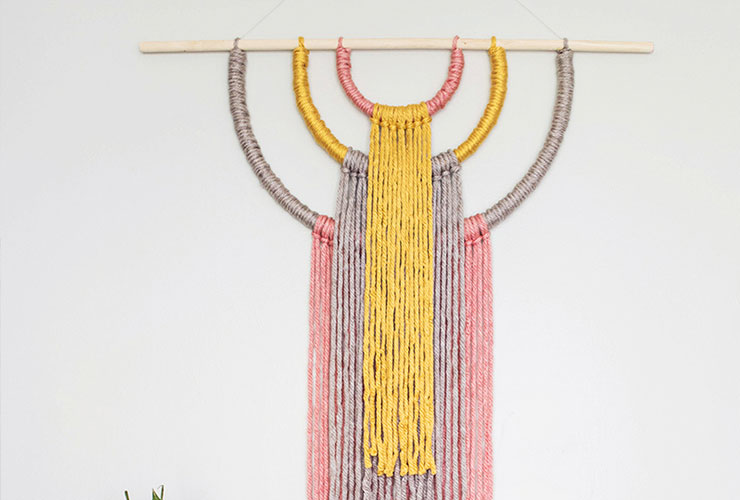 yarn hanger