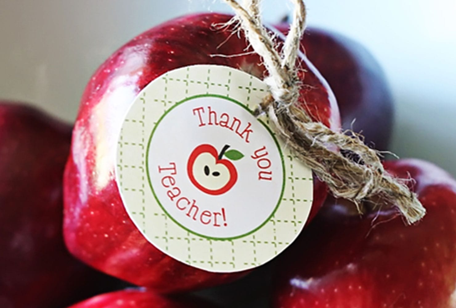 teacher appreciation week gift ideas basket of apples width=