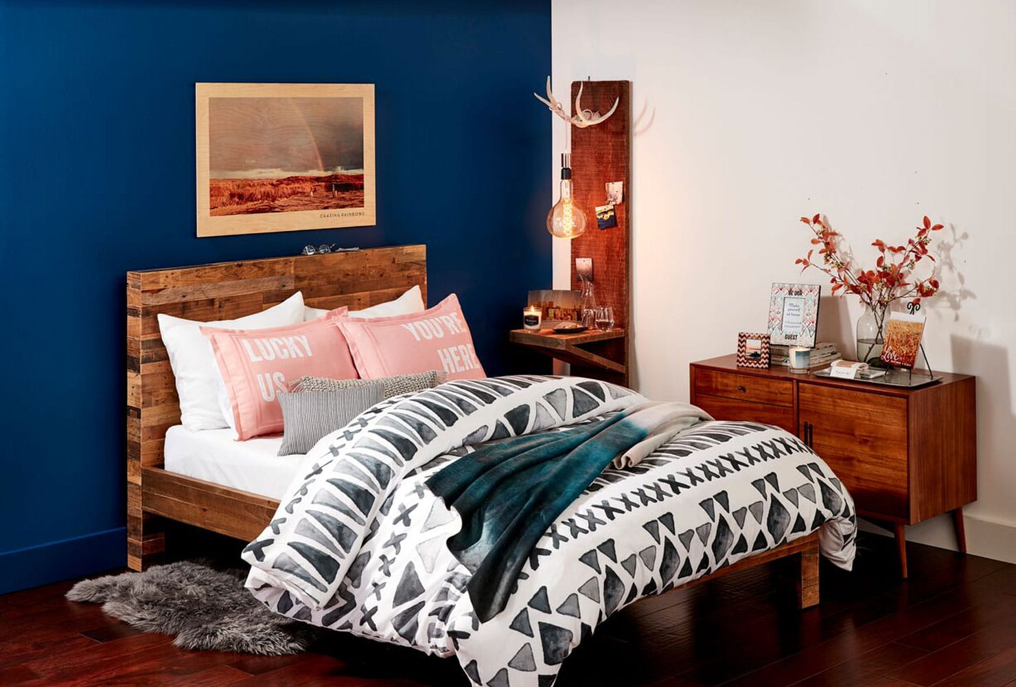 Bedroom Decorating Ideas