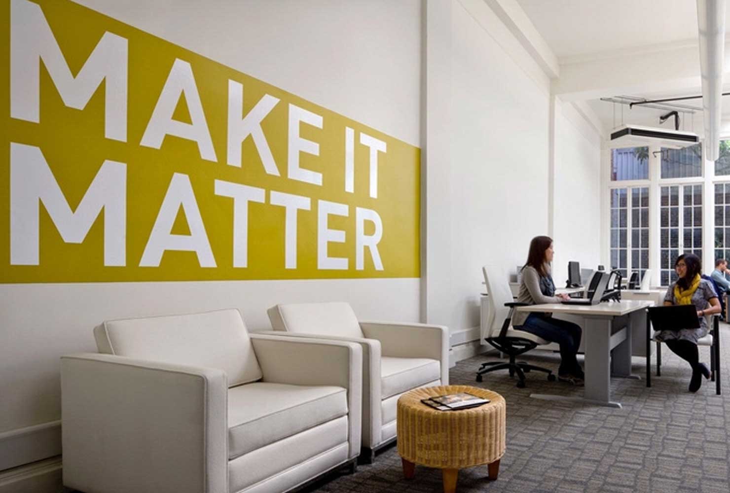 31 Office Wall Art Ideas For An Inspired Workspace | Shutterfly